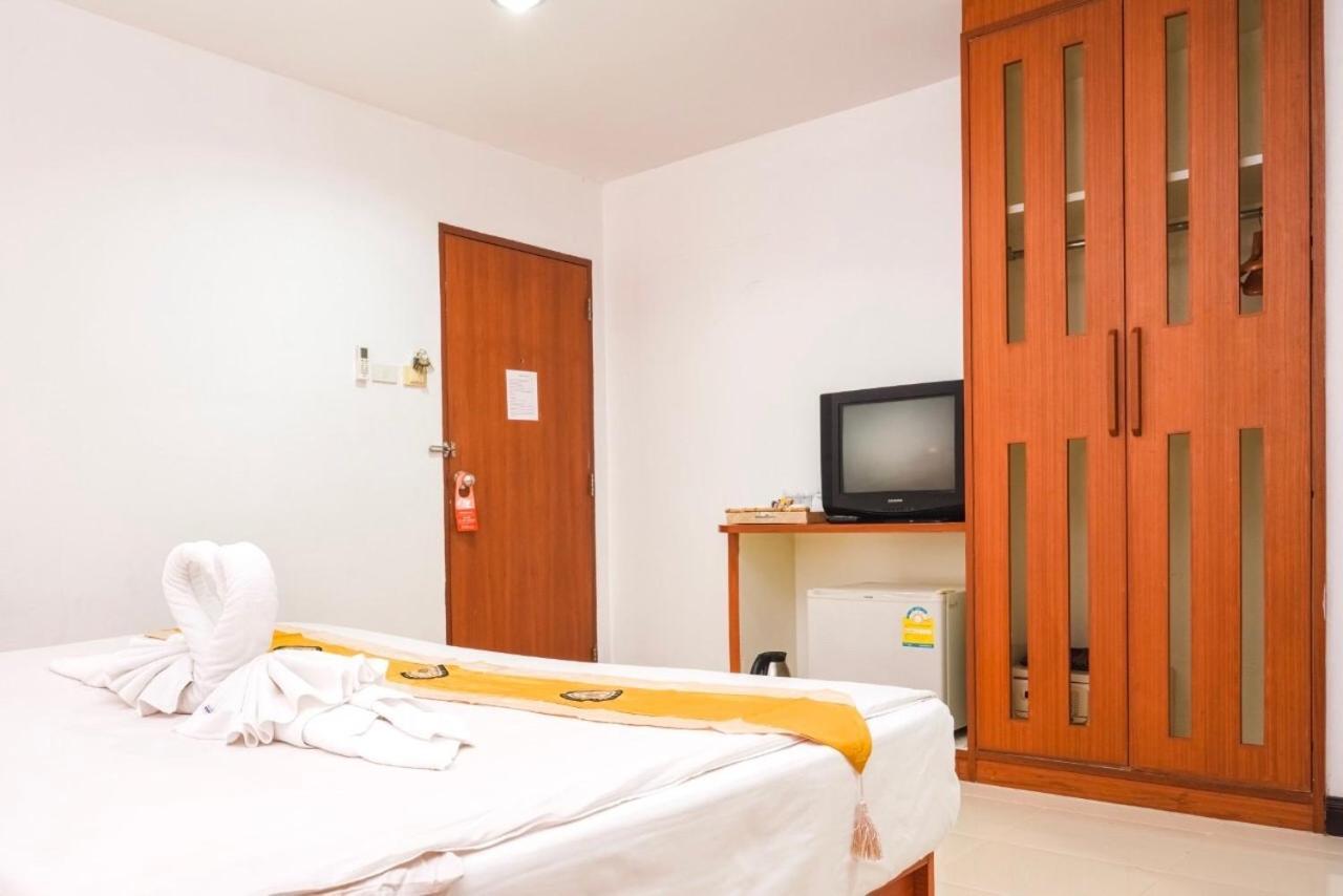 Neptuna Hotel Patong Экстерьер фото